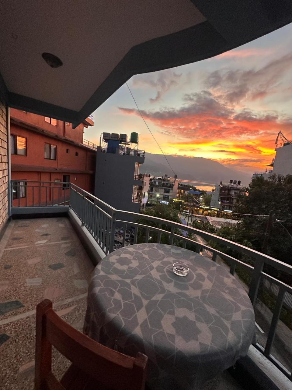 Hotel Harmony Pokhara Exterior photo